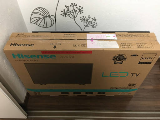 新品同様３２型液晶テレビ（Hisense制）買ったばかりです