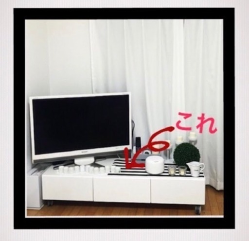 シンプルなテレビ台