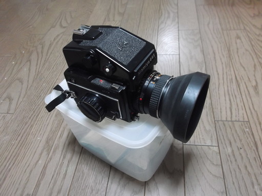 （交渉中）セミ版カメラ　マミヤM645