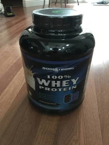 定価2万円！★新品★BODYSTRONG社100%ナチュラルホエイプロテイン 5lbs