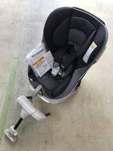 コンビ チャイルドシート ゼウスターンユーロ