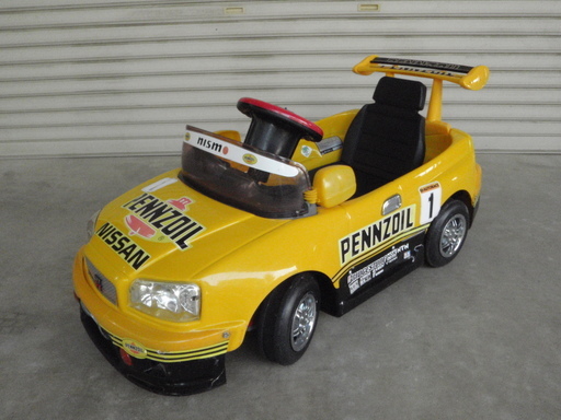 ミズタニ NISSAN スカイライン GTR R-34 イエロー ペダルカー 乗用玩具 足こぎ 2-4才 身長85-105cm