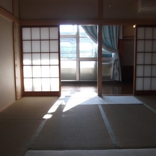 FT弥生ビルⅡ2階　空室です即入居も可能。広い88㎡の2LDK　6.0万円 − 埼玉県