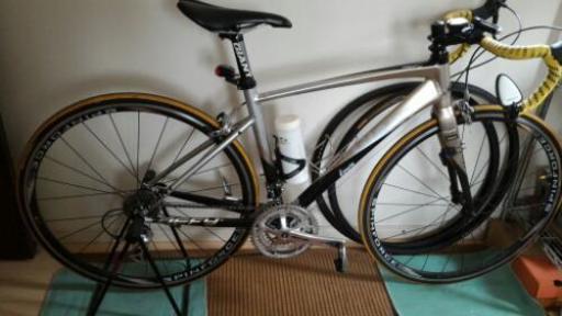 激安店舗 Giant defy3 2010年モデル ロードバイク