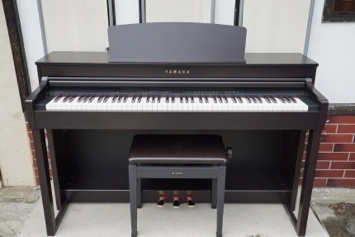ヤマハ　電子ピアノ　2011年製　CLP-470R　105,000円