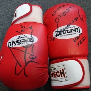 ボクシング グローブ 12オンス TEAM FENECH オーストラリアで購入