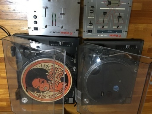 ターンテーブル2台\u0026ミキサー2台\u0026サウンドエフェクター
