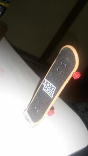 指スケ サンタクルーズとスターウォーズのコラボ指スケートボードが破格 C太 江別の小物 その他 の中古 古着あげます 譲ります ジモティーで不用品の処分