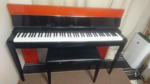 YAMAHA　CLP-F01     2005 製　￥75.000-