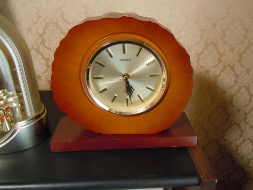 置時計　シチズン CITIZEN 　年輪　木