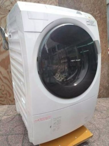 2011年式Panasonicドラム式洗濯機9キロです ヒートポンプです 配送コミコミ価格です