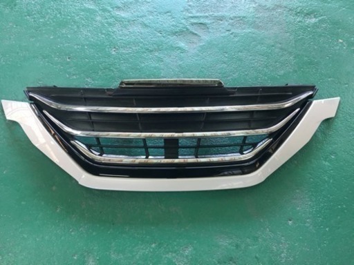 ☆ジャンク品 30系ヴェルファイア モデリスタ フロントグリル 30