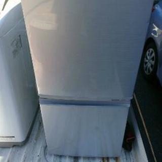 冷蔵庫☆シャーププラズマクラスター 136L 2012年式