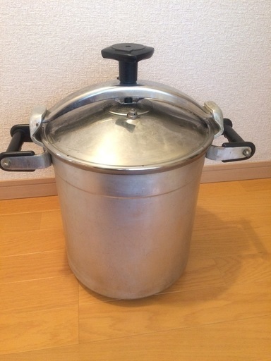 （ありがとうございました☆取引終了）1,000円　フランス製SEBace（セブエース）圧力鍋