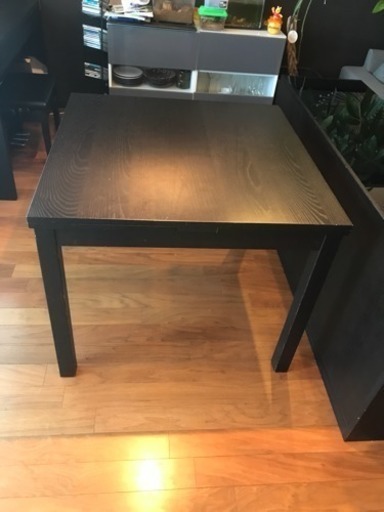 IKEA テーブル 伸縮可能