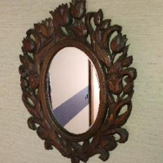 木彫りの鏡