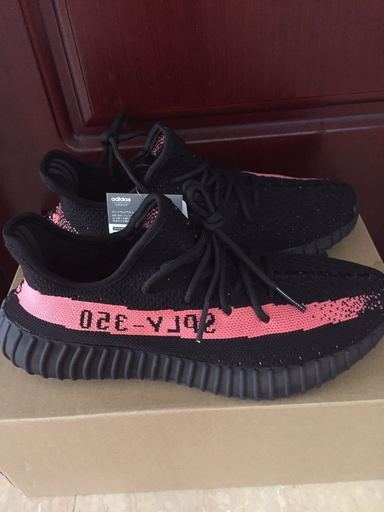 yeezy boost 350 V2 black red　ラクマで購入すれば、割引できます。