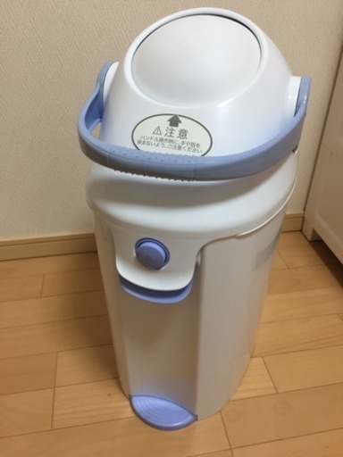 ピジョン らくらくおむつポットン片手でポイ おむつバケツ おむつのゴミ箱 説明書付き みゅん 西九条のベビー用品 おむつ トイレ用品 の中古あげます 譲ります ジモティーで不用品の処分 ピジョン らくらくおむつポットン片手でポイ おむつバケツ おむつのゴミ箱 説明書付き みゅん 西九条のベビー用品 おむつ トイレ用品 の中古あげます 譲ります ジモティーで不用品の処分