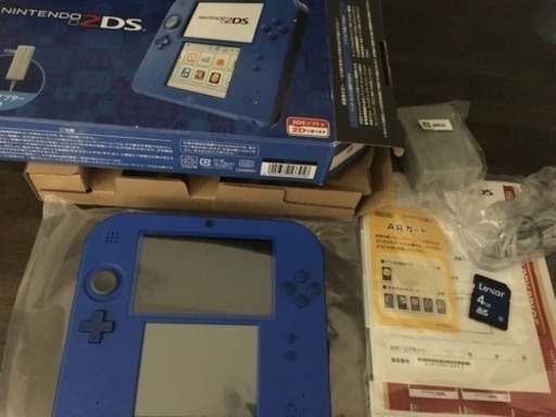 2DS本体とソフト1つのセット