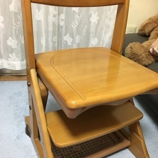 子供用の勉強椅子