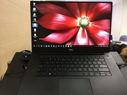 ノートパソコン Dell XPS 15inchi