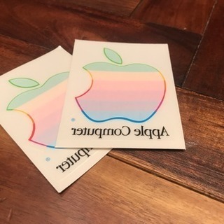 20年前のApple社販促ステッカー２枚セット（虹色Appleロゴ）