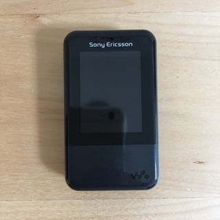 sony製au携帯 xmini (Walkman Phone W...