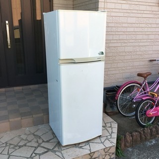 千葉県引取限定 SJ-23TM-W 冷凍冷蔵庫 SHARP 22...