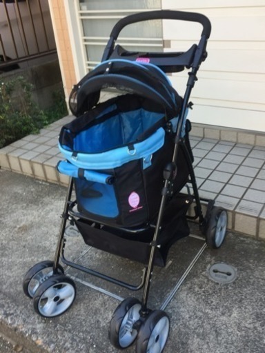 値下げしました。ペットカート美品お譲りします。