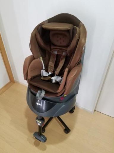 (値下げ)チャイルドシート　アップリカ(フラディア)