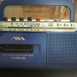 ラジオ カセットレコーダー