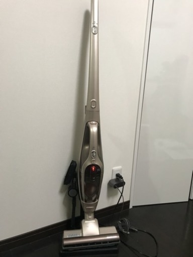 コードレス掃除機 Hitachi 14年製 Pv Ba100 あああ 豊田の家電の中古あげます 譲ります ジモティーで不用品の処分