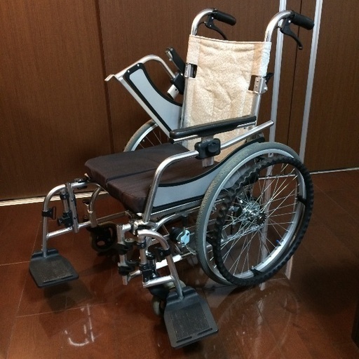 松永製作所 多機能 自走型 車椅子