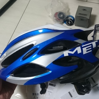 10月14までに受付終了します  美品！BASSO　MONZA　2010モデル　ロード備品セット