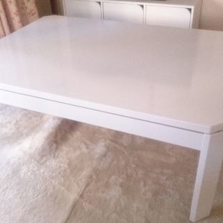 白いこたつテーブル