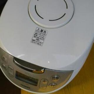 東芝　炊飯器　5.5合炊き　RC-10HH 