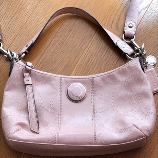 coach肩がけバッグ