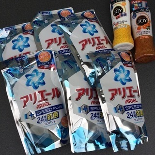 衣類用洗剤と食器用洗剤のセット