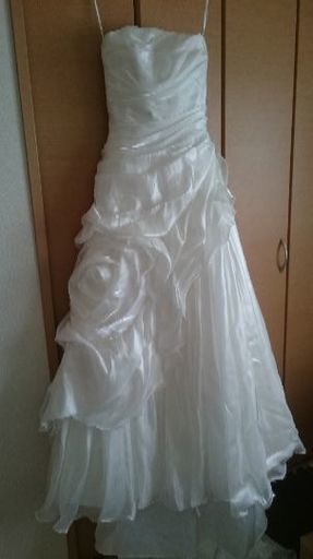 ワタベウェディングドレス やすみえ 大阪のドレスの中古 古着あげます 譲ります ジモティーで不用品の処分 ワタベウェディングドレス やすみえ 大阪のドレスの中古 古着あげます 譲ります ジモティーで不用品の処分