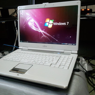 ノートパソコン FMV BIBLO NF/D50 Windows7