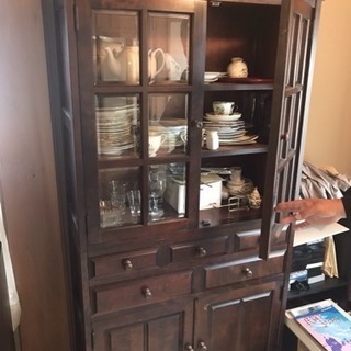 値下げ☆和食器棚☆(北海道民芸家具)