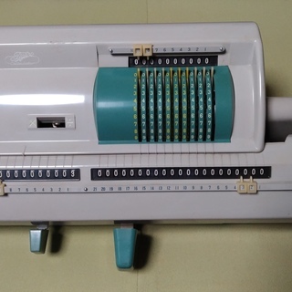 機械式計算器　Tiger H68-21   3500円　ーー＞ ...