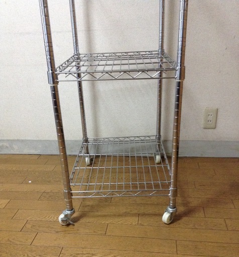 高さのあるメタルラック