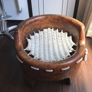 一本彫りの丸太です