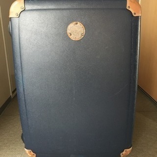大容量スーツケース maruem