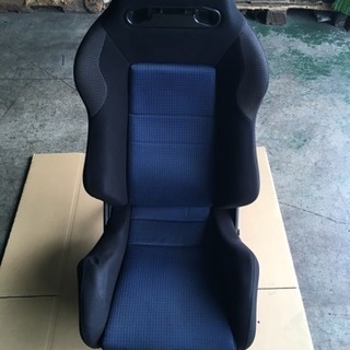 レカロ トムキァットです