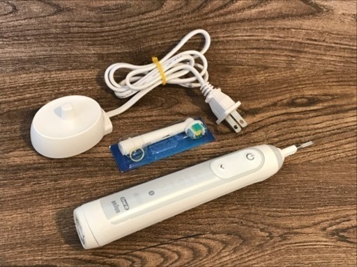 電動歯ブラシ ブラウン オーラルB ジーニアス9000 ホワイト