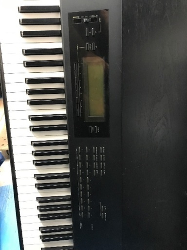 KORG T１ キーボード