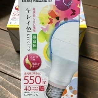 東芝LED電球キレイ色[新品] 40W E26 550lm 昼白色