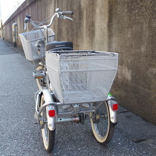 【引き取り限定】電動三輪自転車　ブリジストン社製　2013年モデル